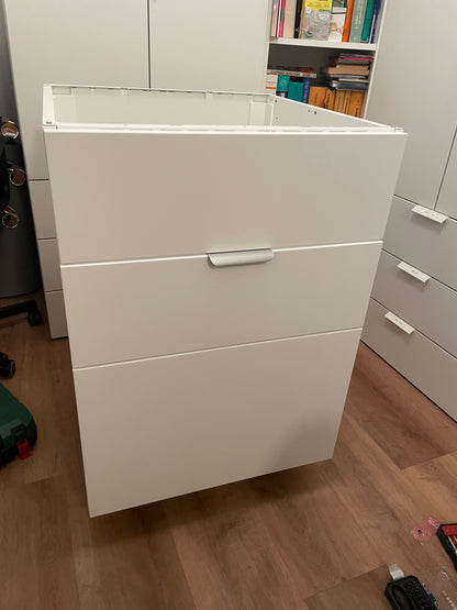 Möbelmontage: Kleine Möbel