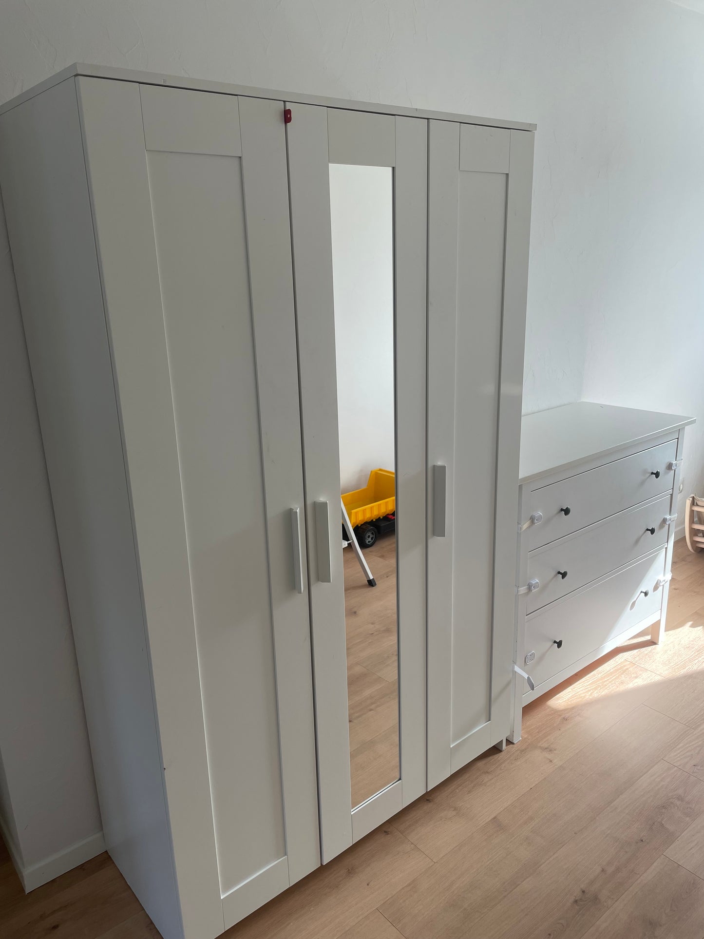 Professioneller Möbelaufbau & Montage – IKEA, Pax, Küchen, Schränke u.v.m