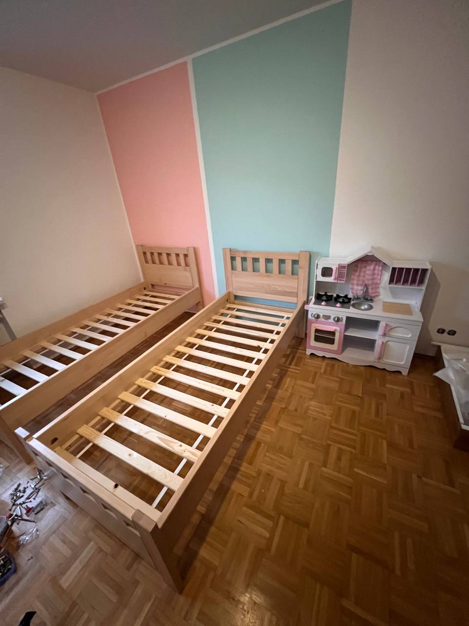 Möbelmontage: Kleine Möbel