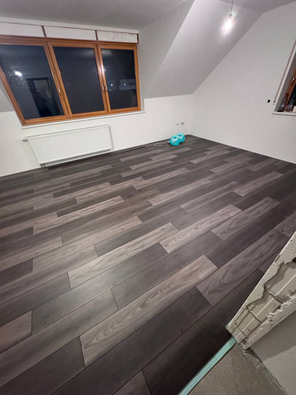 Verlegung von Vinyl- und Laminatböden