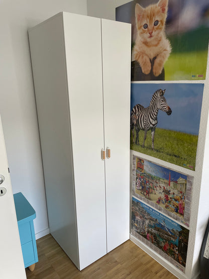 Möbelmontage: Kleine Möbel
