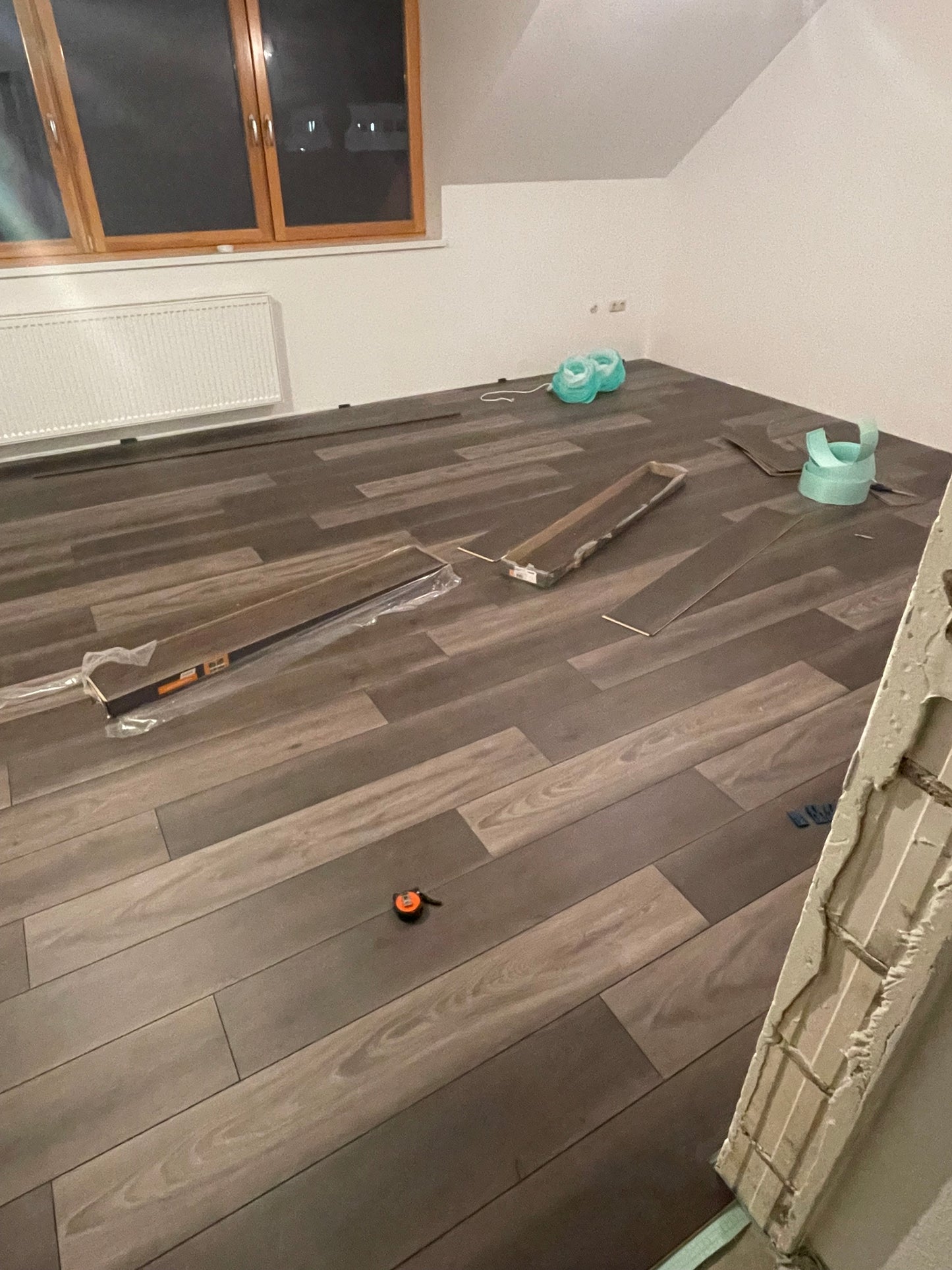 Sockelleistenmontage