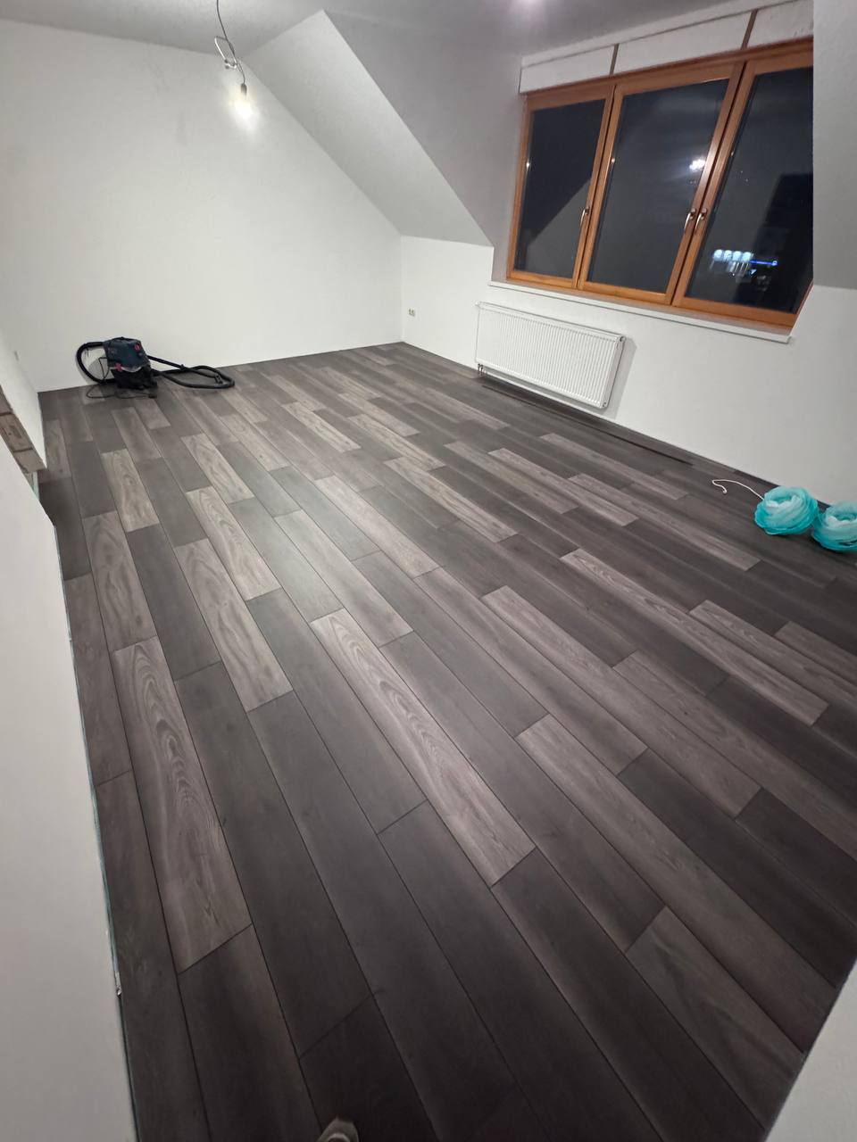 Verlegung von Vinyl- und Laminatböden