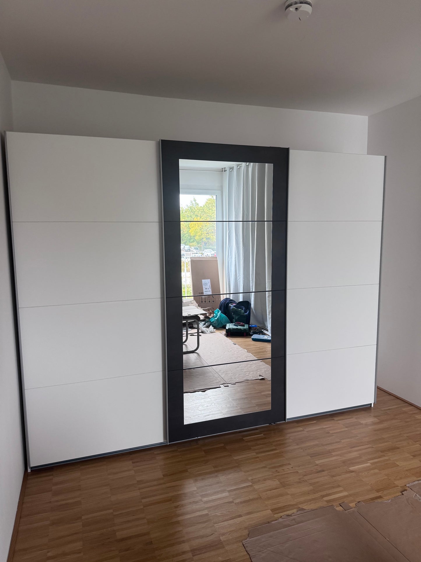 Professioneller Möbelaufbau & Montage – IKEA, Pax, Küchen, Schränke u.v.m