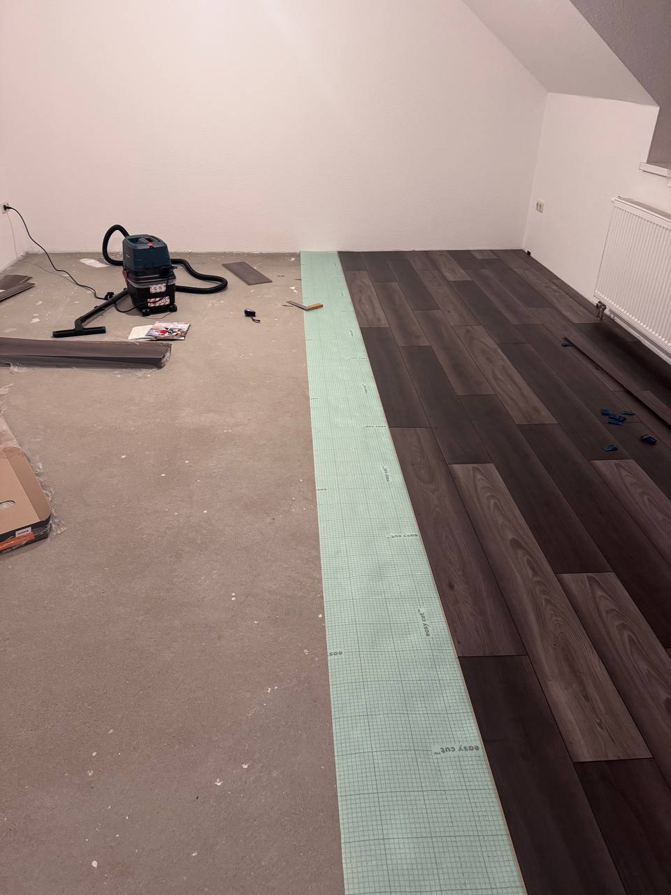 Sockelleistenmontage